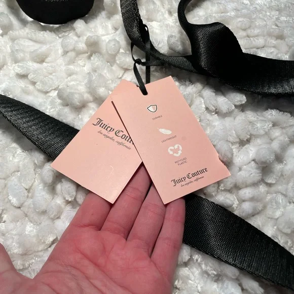 Juicy Couture Travel Bag - Picture 3 of 12